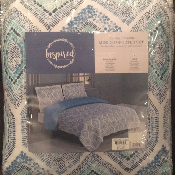 Other - KING COMFORTER SET